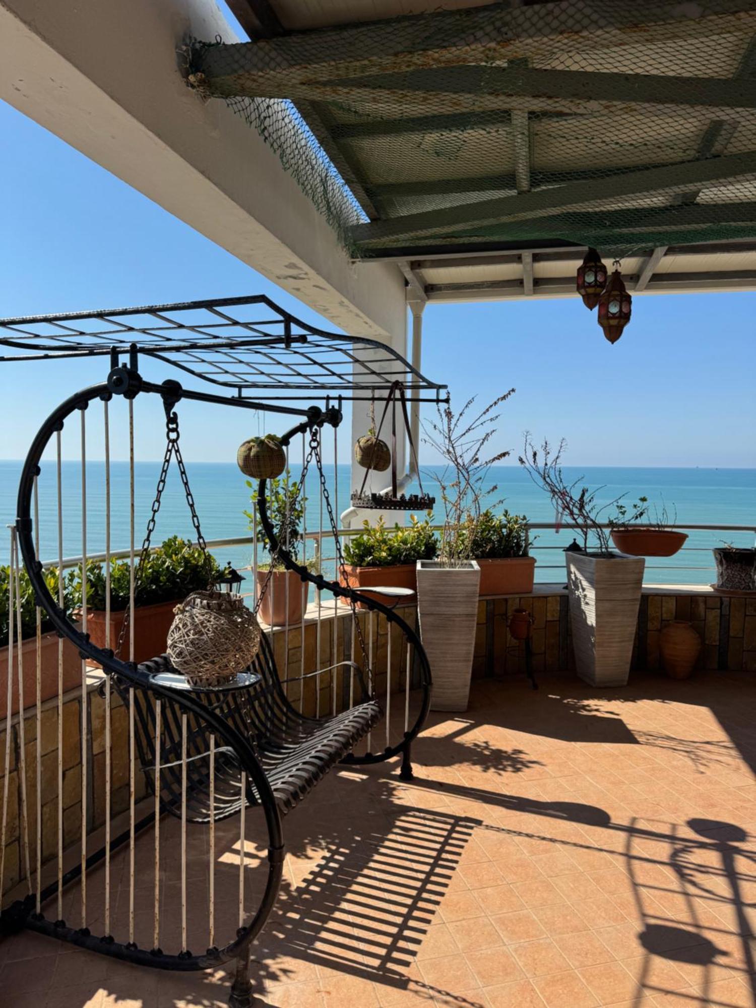 Seaview Penthouse * Durrës